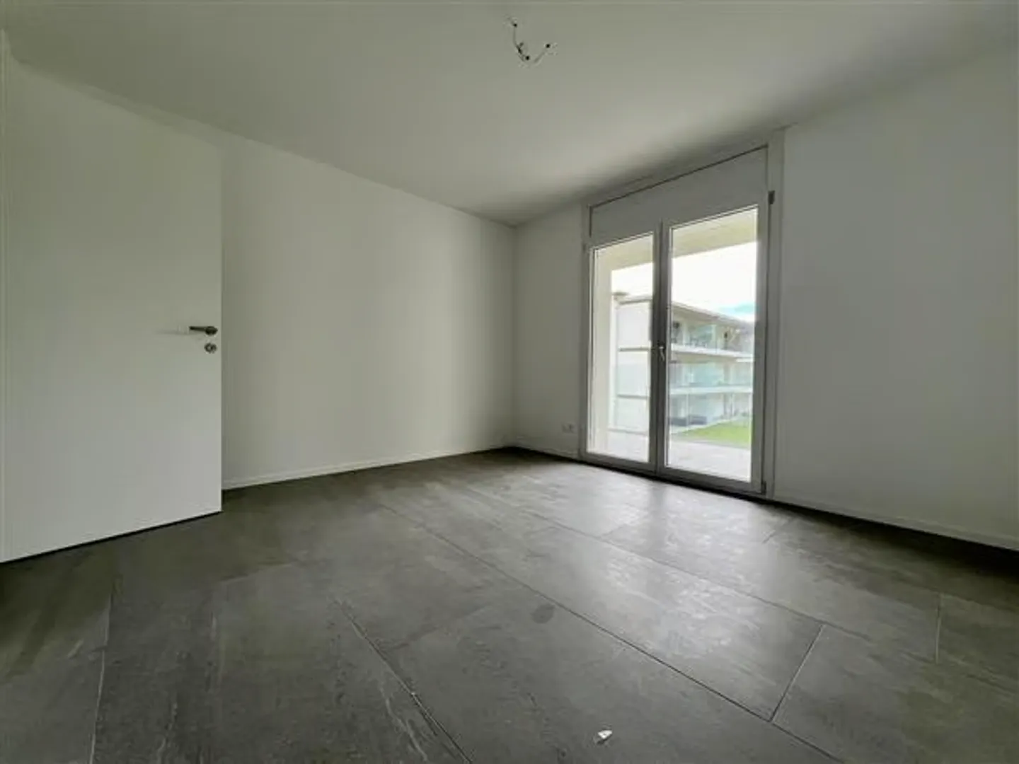 Caslano: 2.5 Room Apartment - Photo 8 of 12