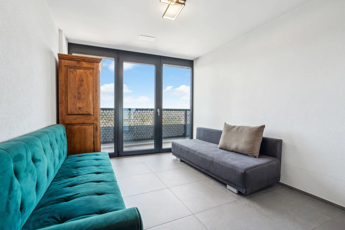 Rare, appartement de 4.5 pièces proche des nuages au 24ème étage - Photo 9 sur 13