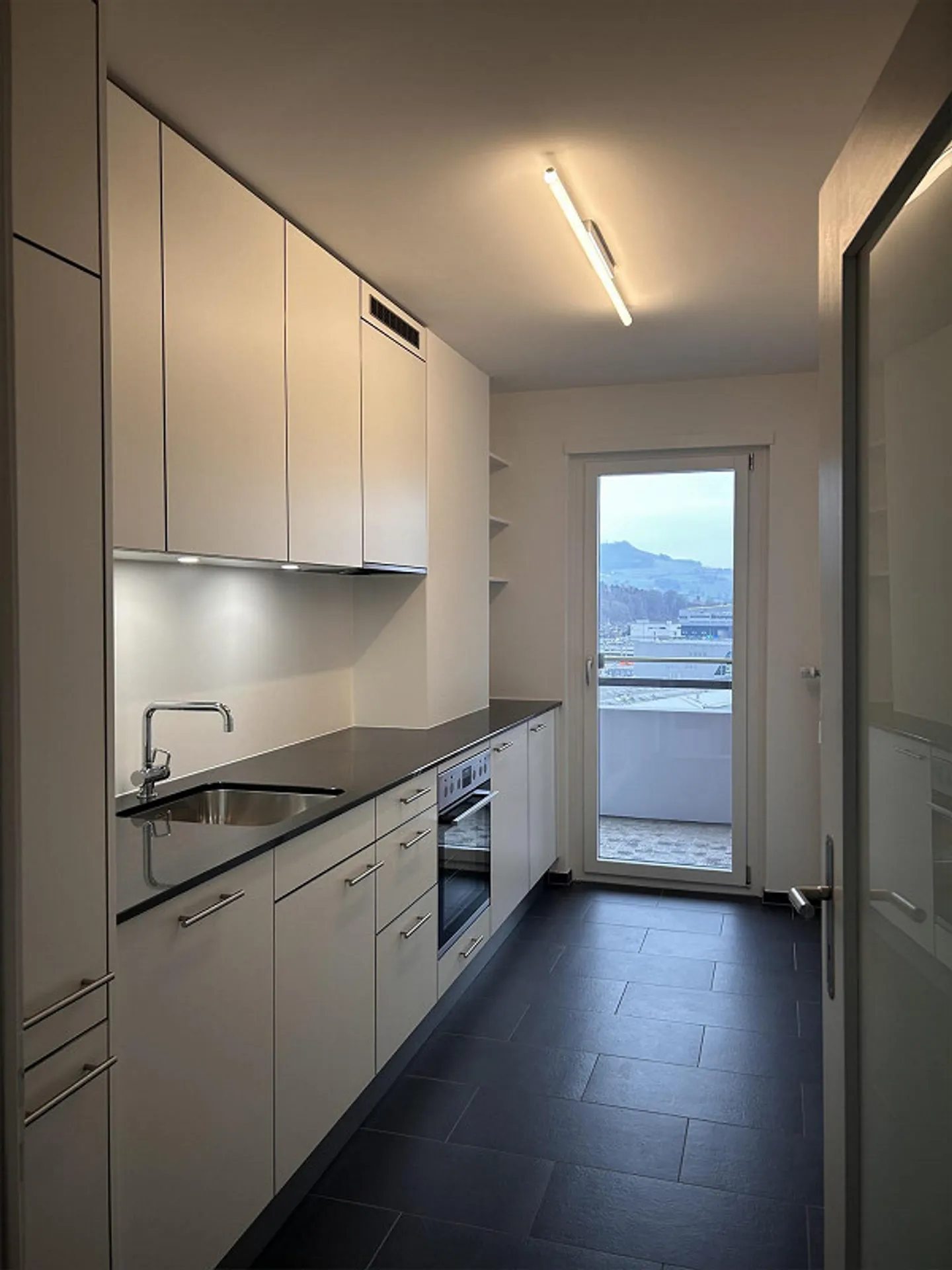 Moderne Wohnung in Bern - Foto 1 von 22