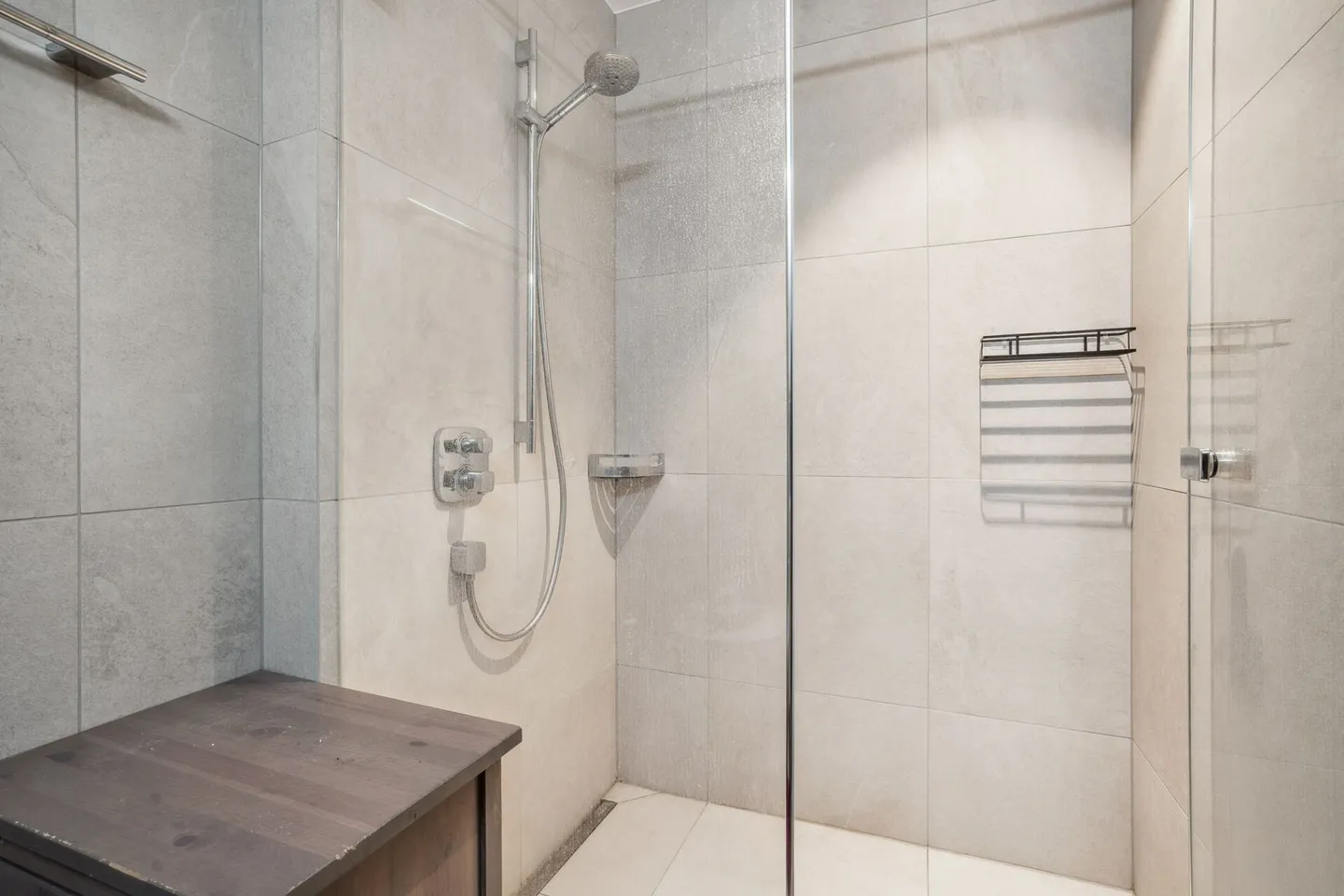 Rare, appartement de 4.5 pièces proche des nuages au 24ème étage - Photo 10 sur 13