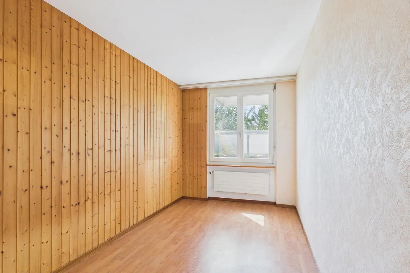 Charming 5-Room Townhouse in Ipsach - Photo 8 of 12