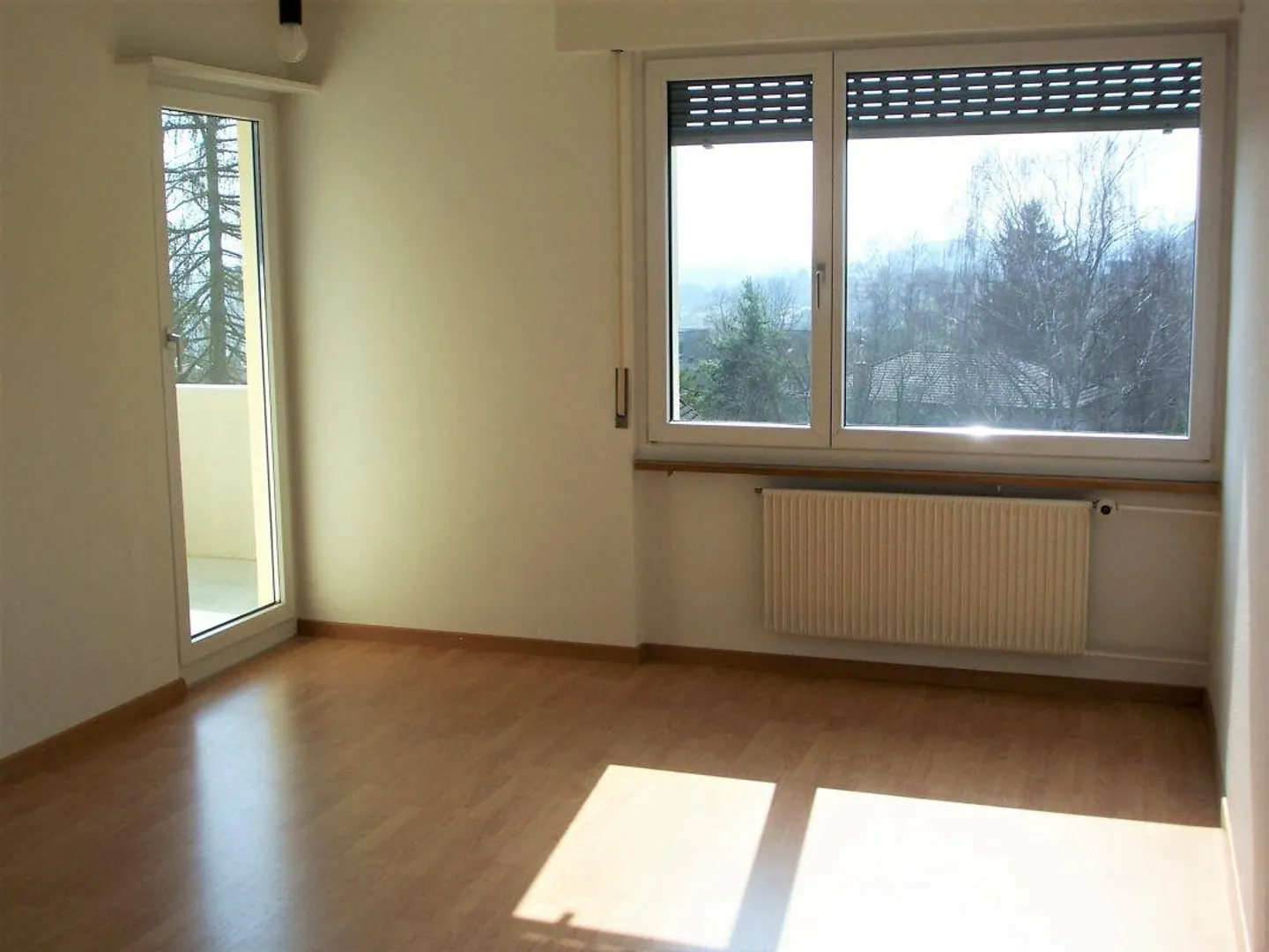 Zona residenziale tranquilla con vista mozzafiato - Foto 6 di 7