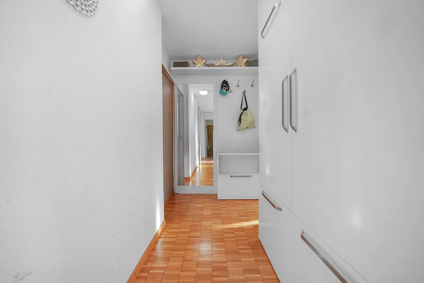 Bright, central 4.5-room condominium with a wide view - Photo 14 of 16