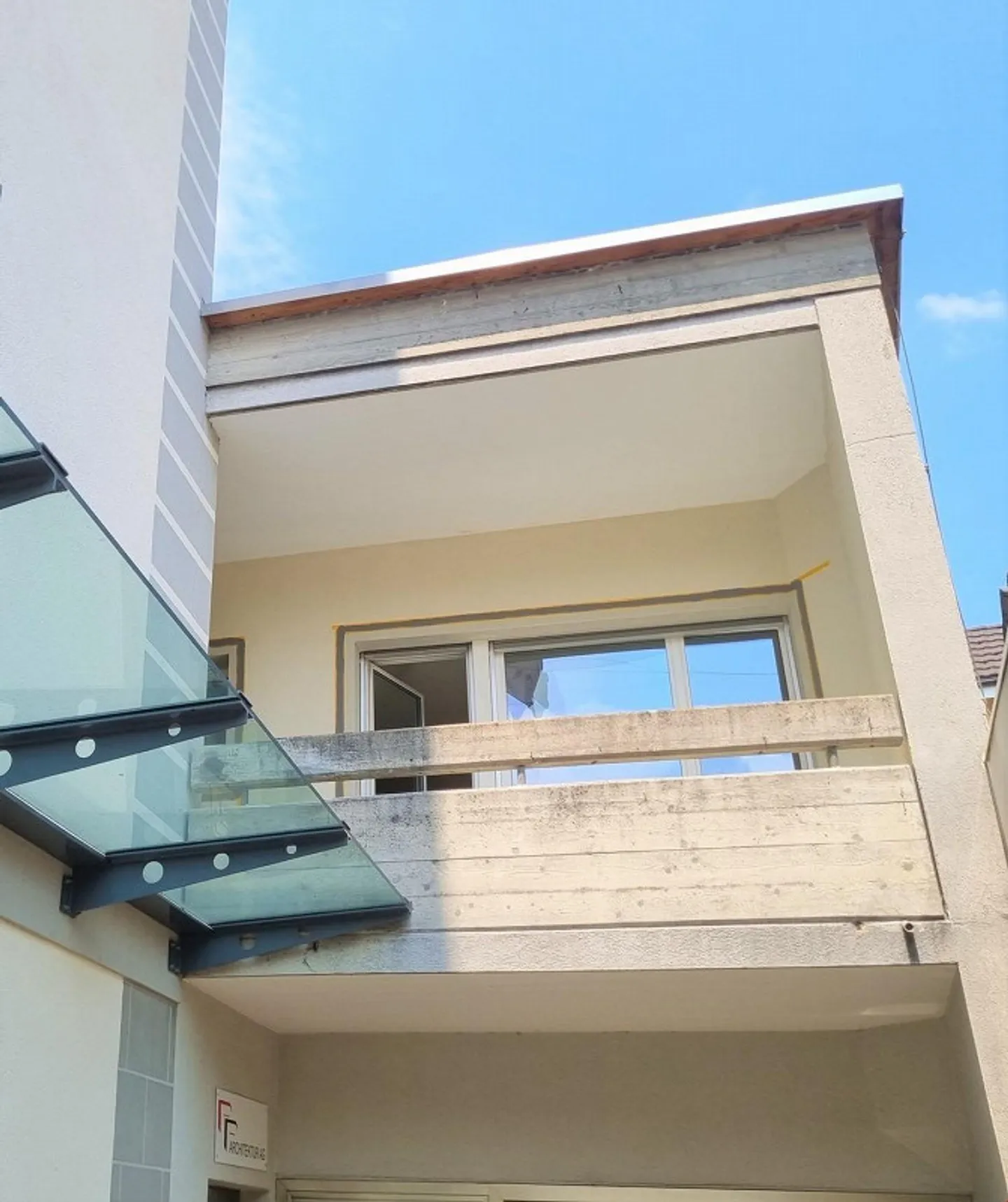 New kitchen, good location, lots of privacy - Photo 7 of 13