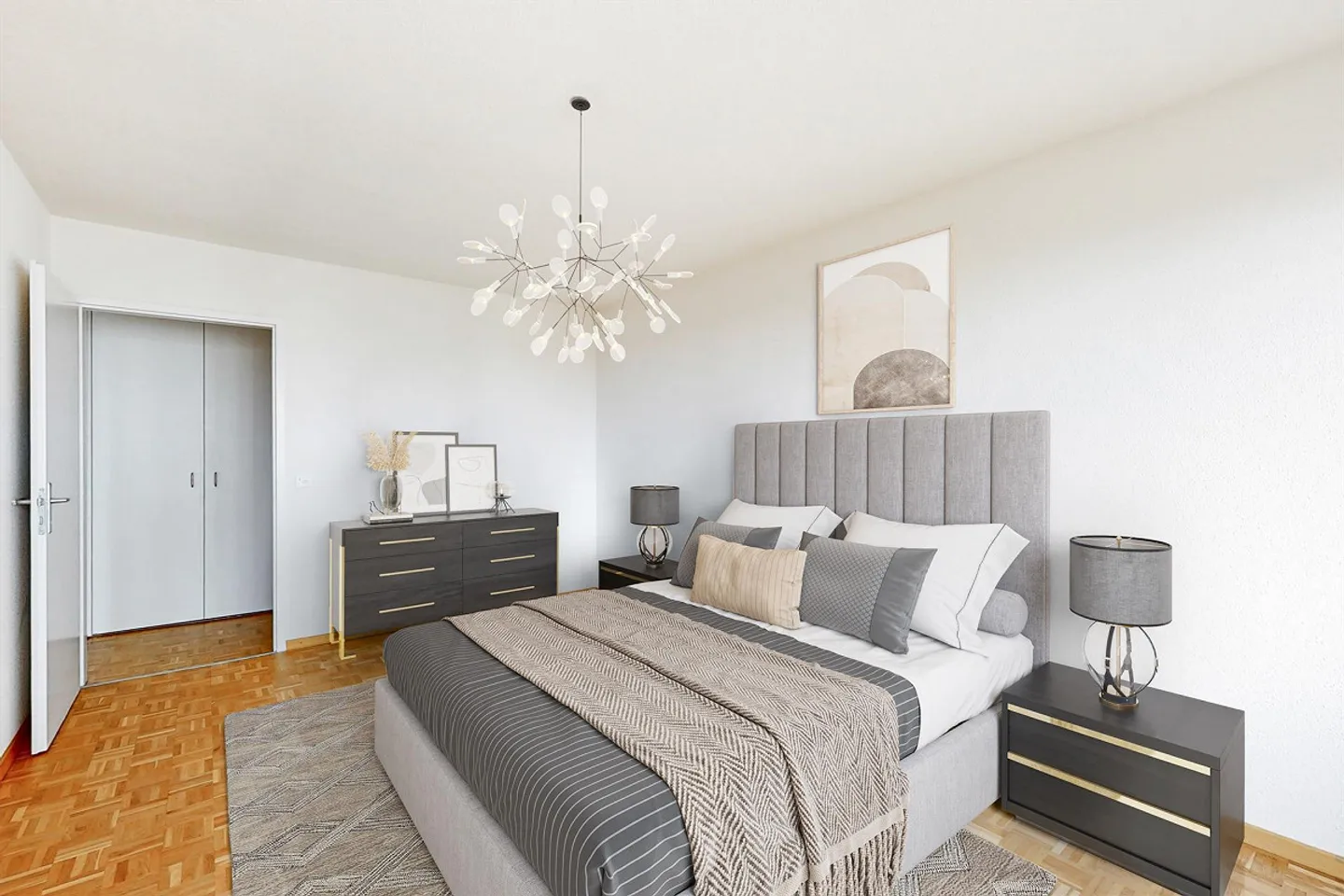 Unique and refined - Photo 2 of 11