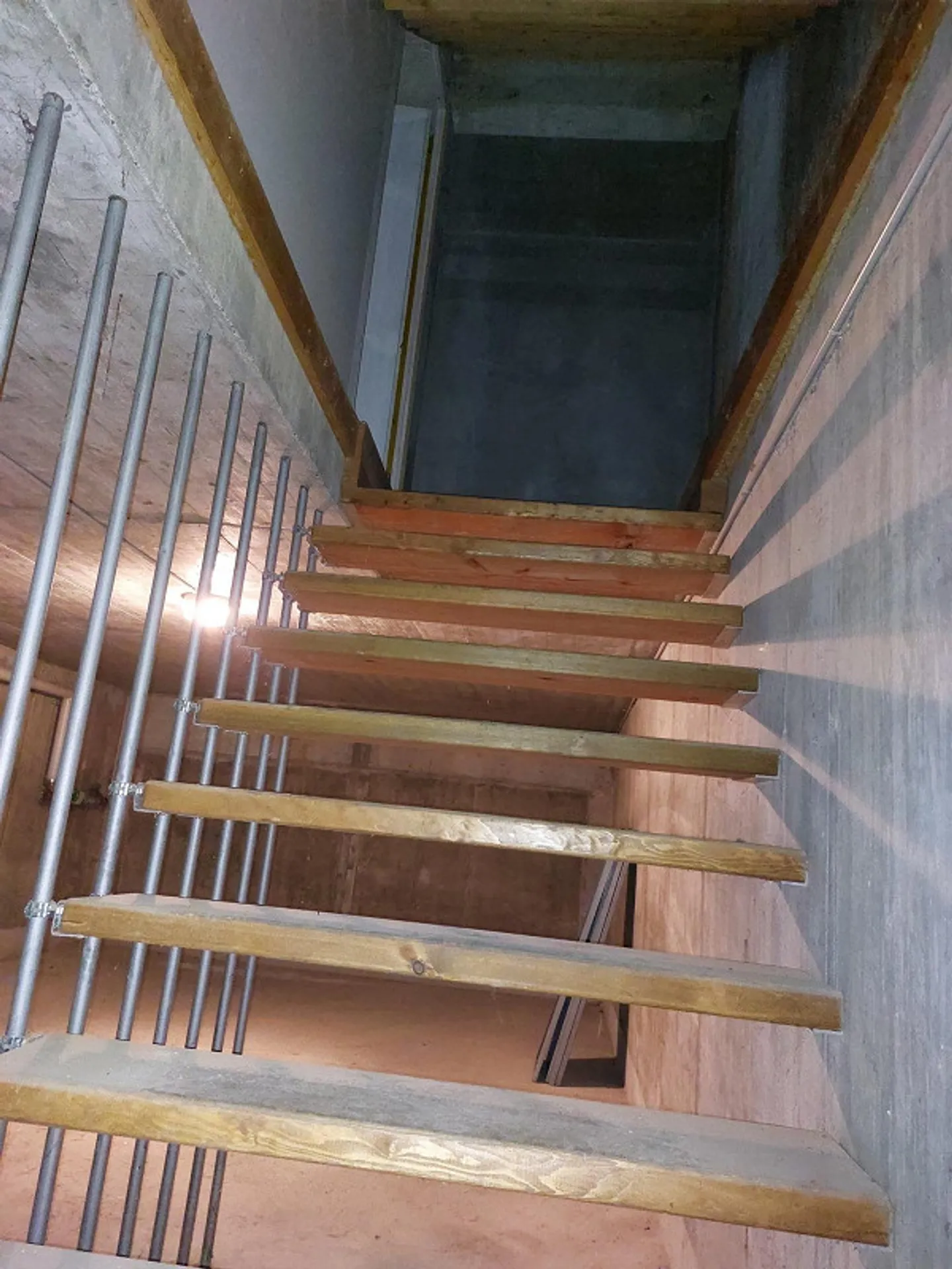 Spacious storage room for rent in the basement - Photo 3 of 3