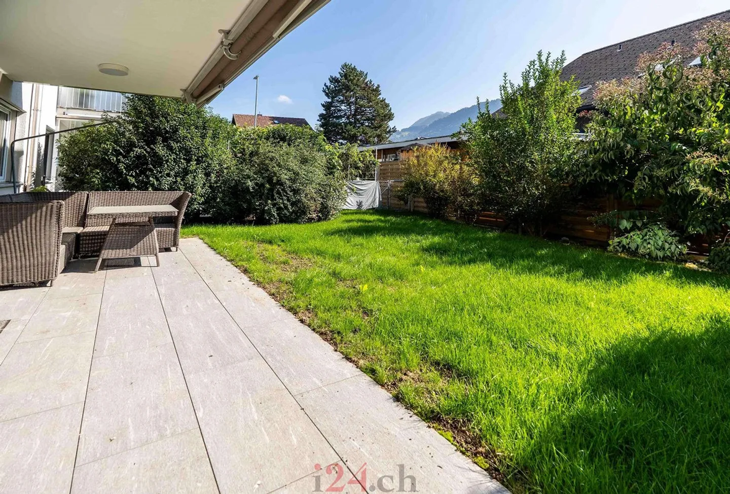 Moderno appartamento giardino 2.5 locali in posizione centrale a Siebnen SZ - Foto 12 di 14