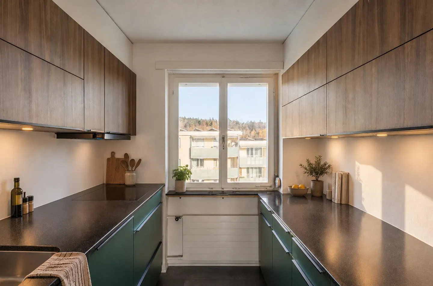 Bien d'investissement avec potentiel résidentiel - Photo 3 sur 8
