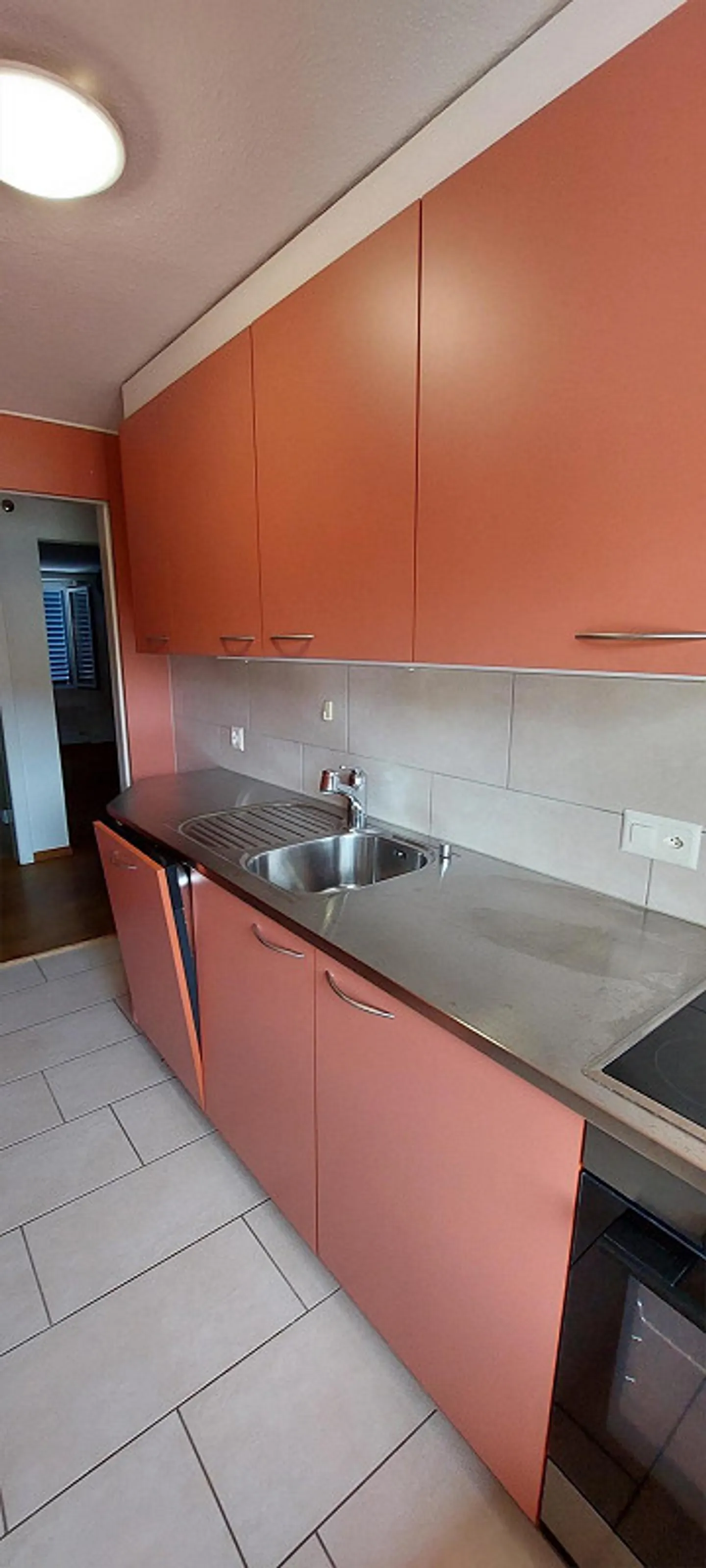 Helle Wohnung im ruhigen Dorf - Foto 1 von 10