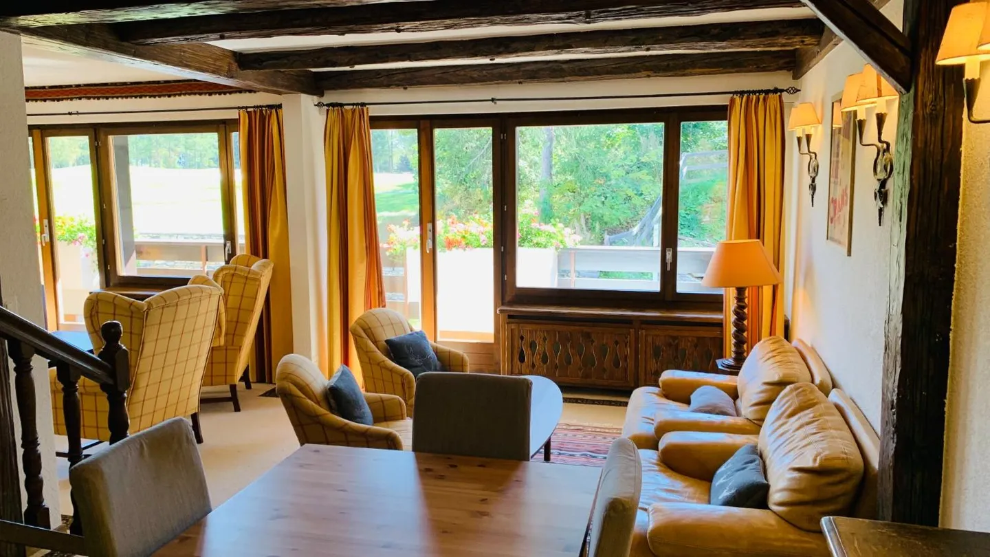 Appartement Duplex avec Vue Golf - Photo 3 sur 12