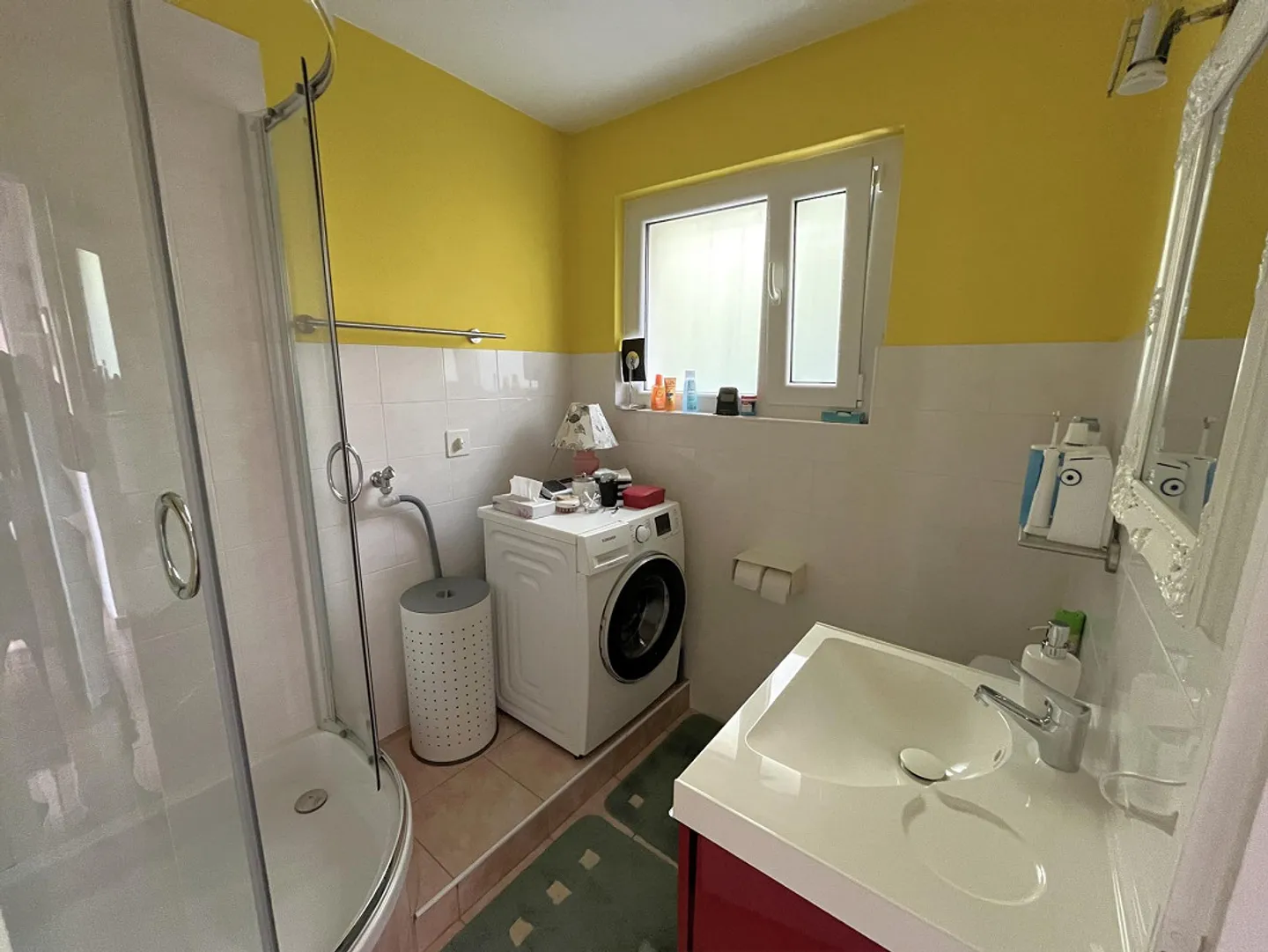 Incantevole casa familiare con vista lago - Foto 10 di 14