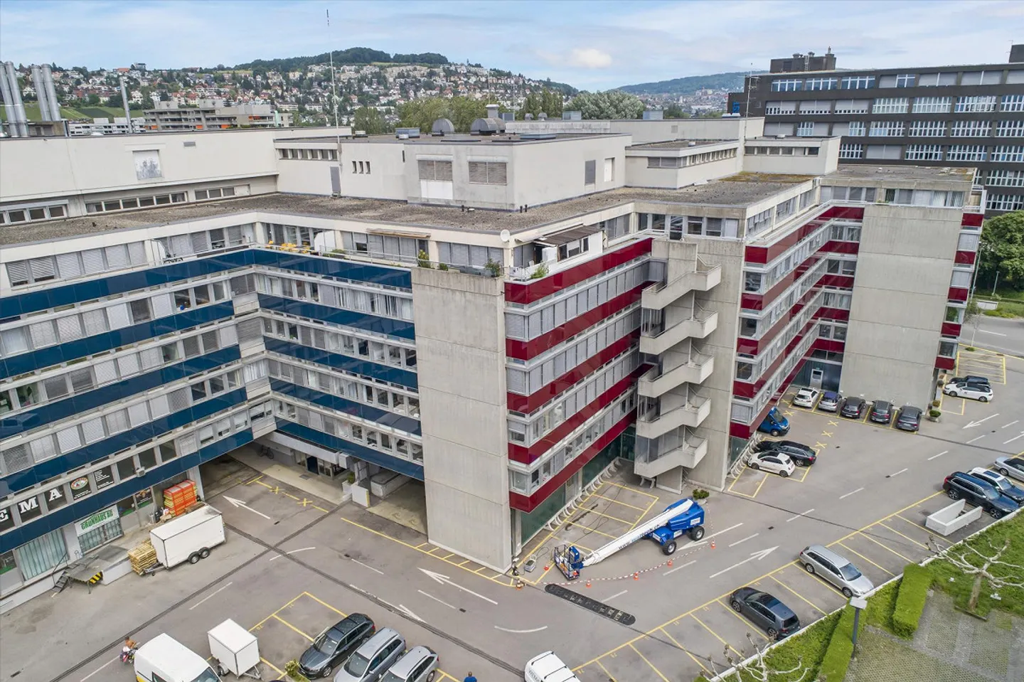 Ihr neuer Einstellplatz direkt am Bahnhof Altstetten - Photo 2 sur 3