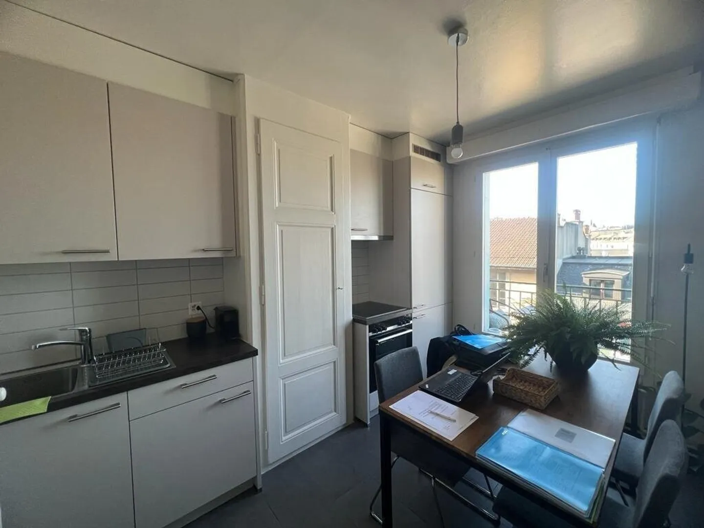 To seize! Splendid accommodation in the heart of the city center! - Photo 4 of 7