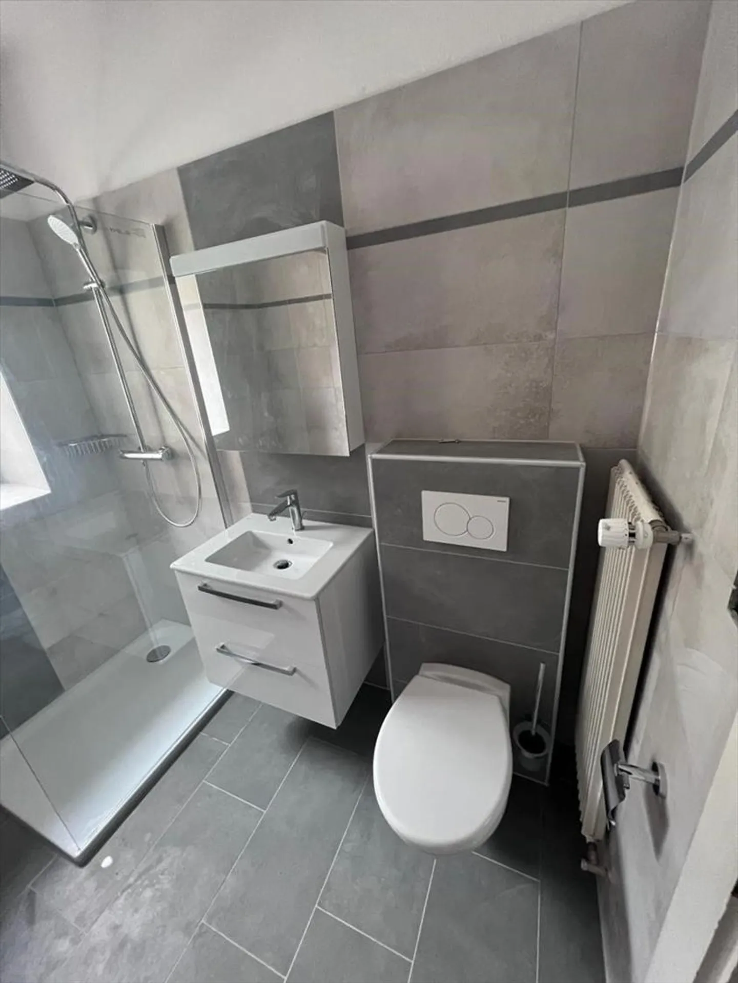 Appartamento in affitto - Foto 3 di 8
