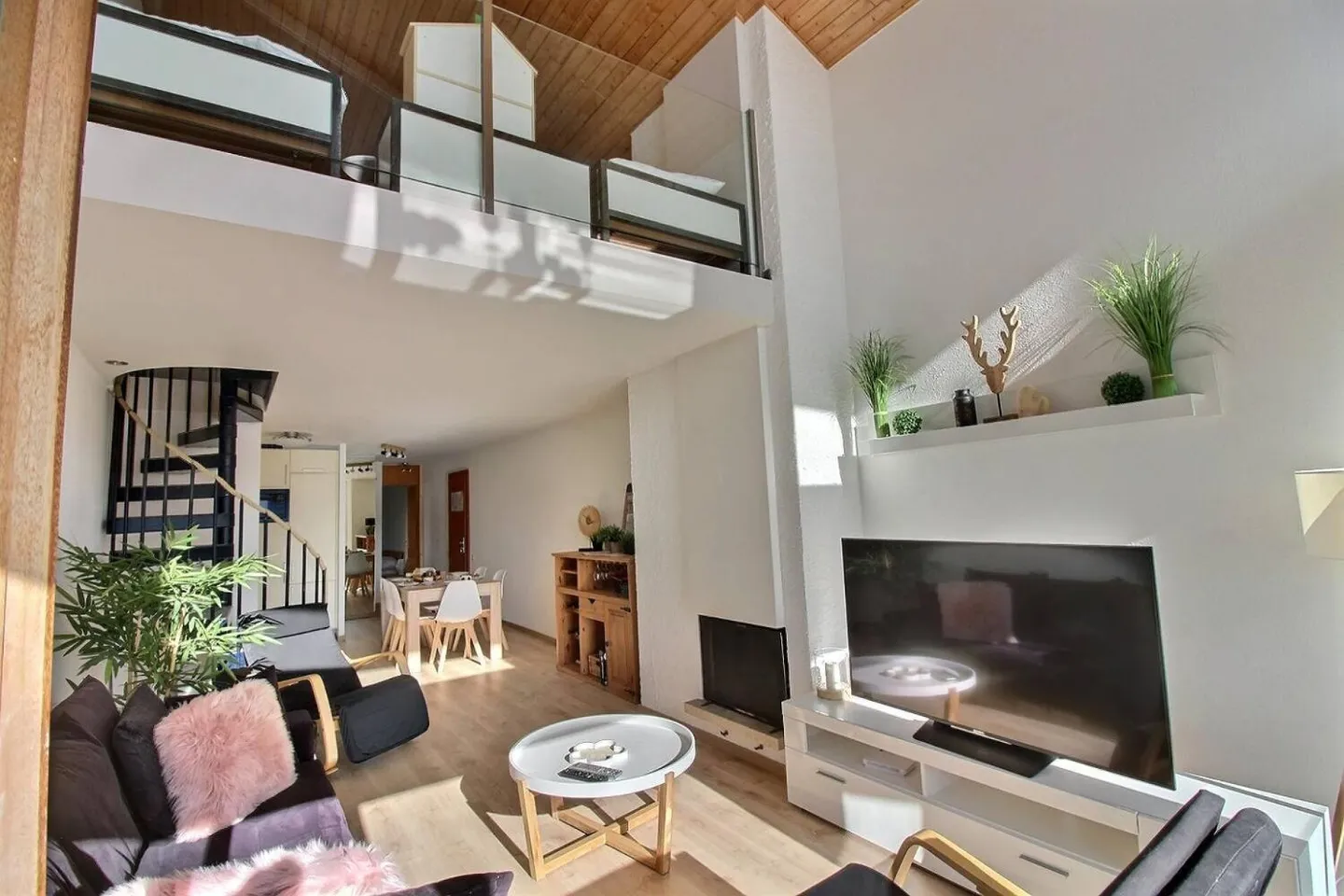 Wohnung 4 Zimmer Wochenmiete in Anzère - Foto 3 von 13