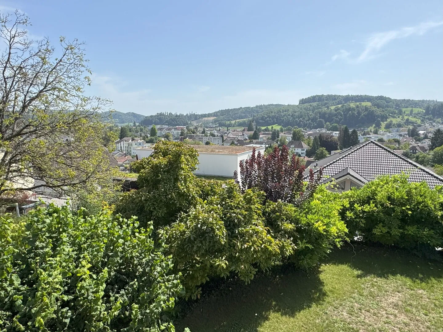 Maison individuelle de 5 1/2 pièces avec vue - Photo 2 sur 13