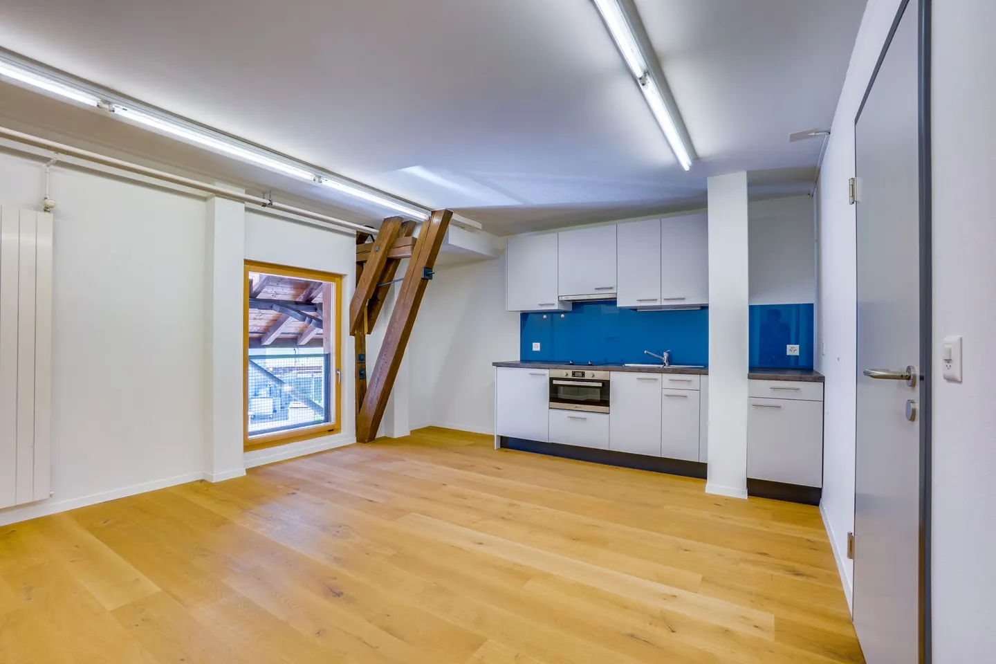 Fully rented residential and commercial building in Zollikofen - Photo 3 of 8