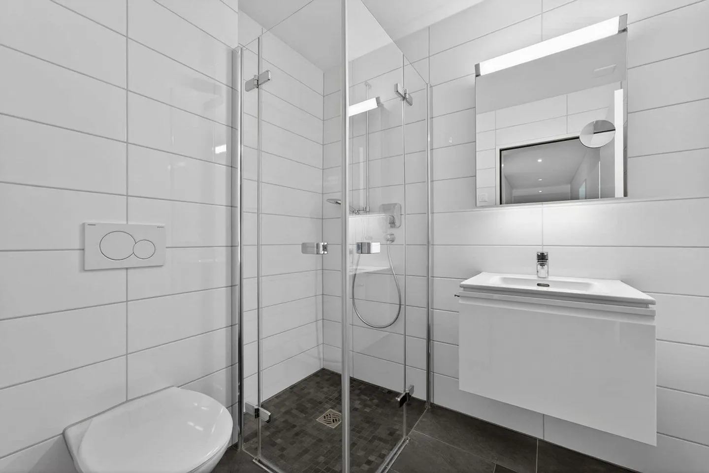 Spacious living: Modern 5.5-room apartment with 35.5 m² terrace - Photo 9 of 29