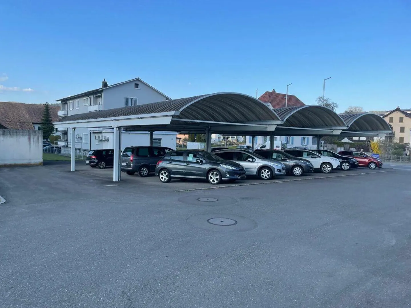 Location d'atelier / garage - Photo 2 sur 14