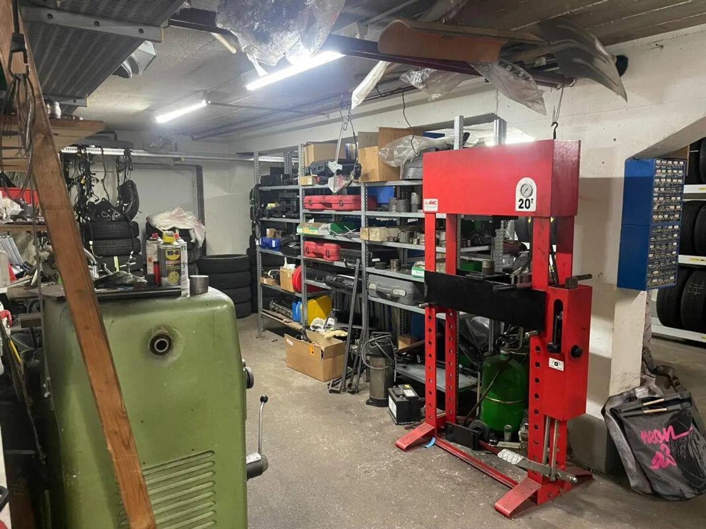 Location d'atelier / garage - Photo 13 sur 14