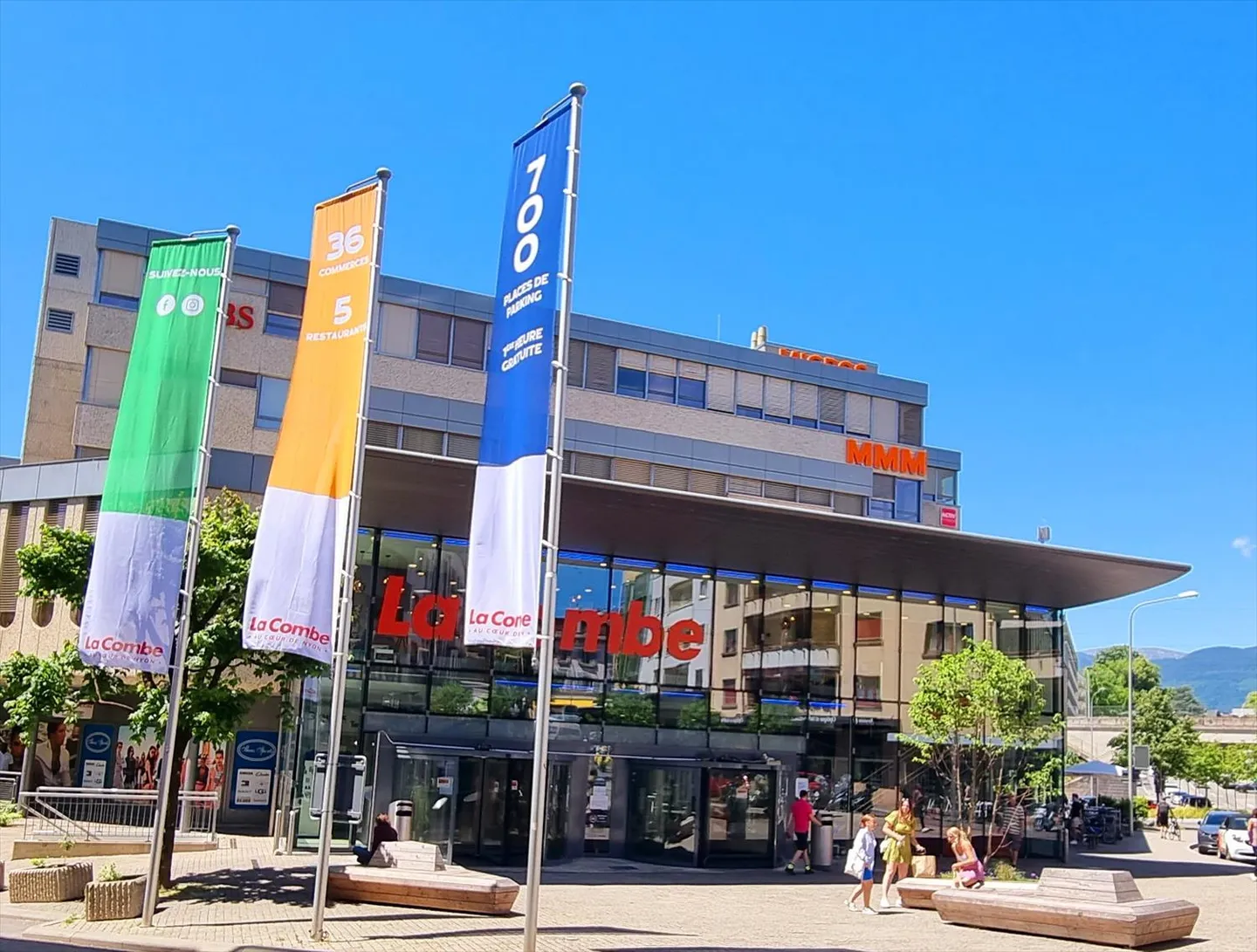 Arcade - Foto 1 von 2