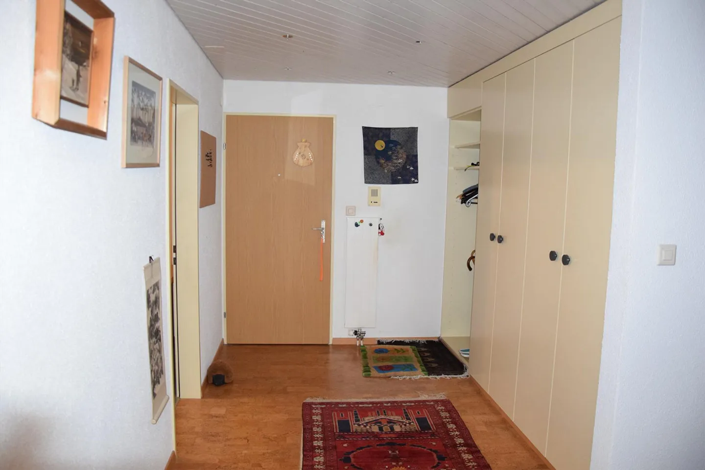 5 1/2 - Room Apartment on the Ground Floor including Underground Parking Space - Photo 5 of 12