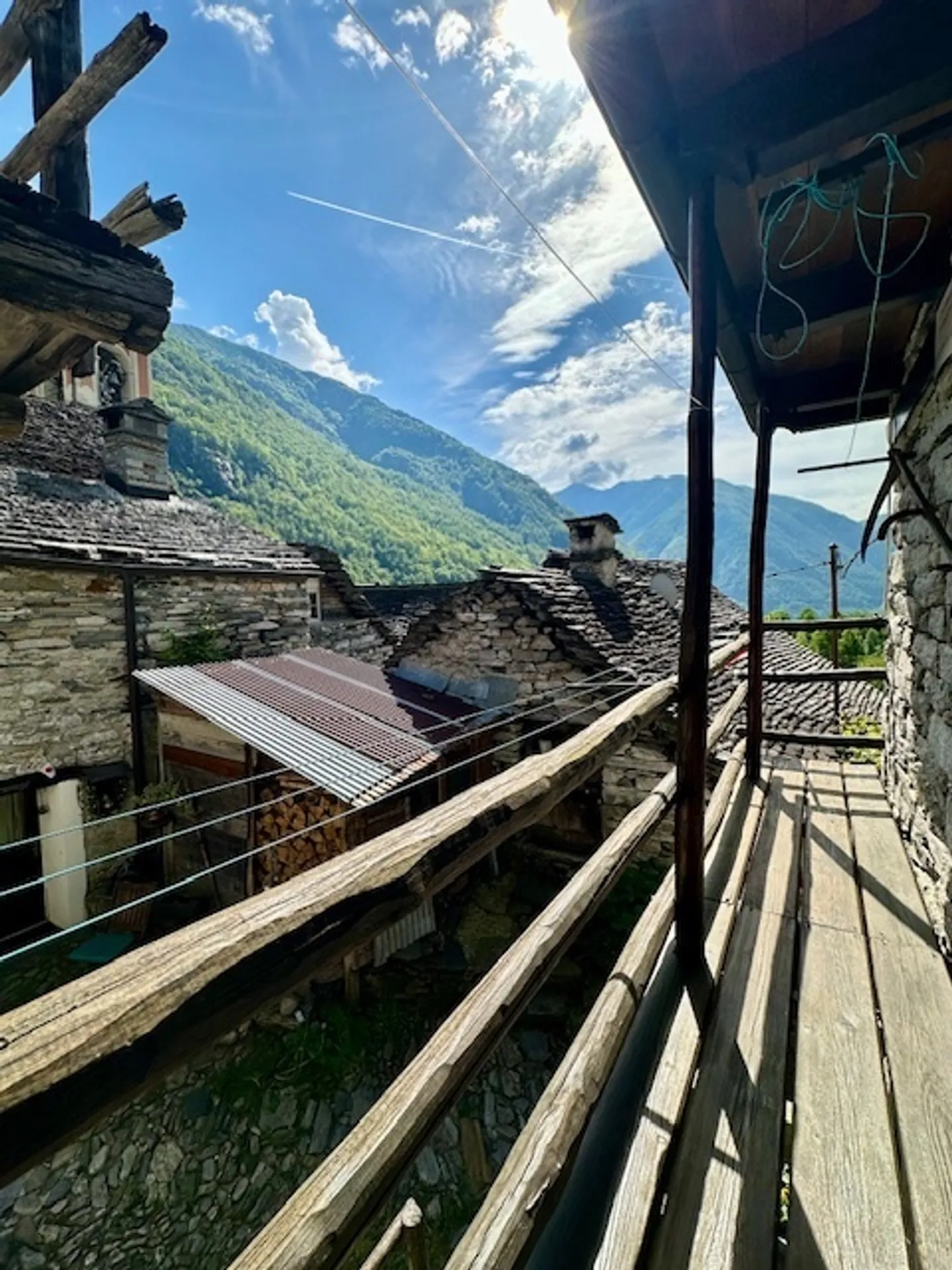 Furnished 3-room Rustico in historic Corippo (Verzasca Valley) - Photo 6 of 16