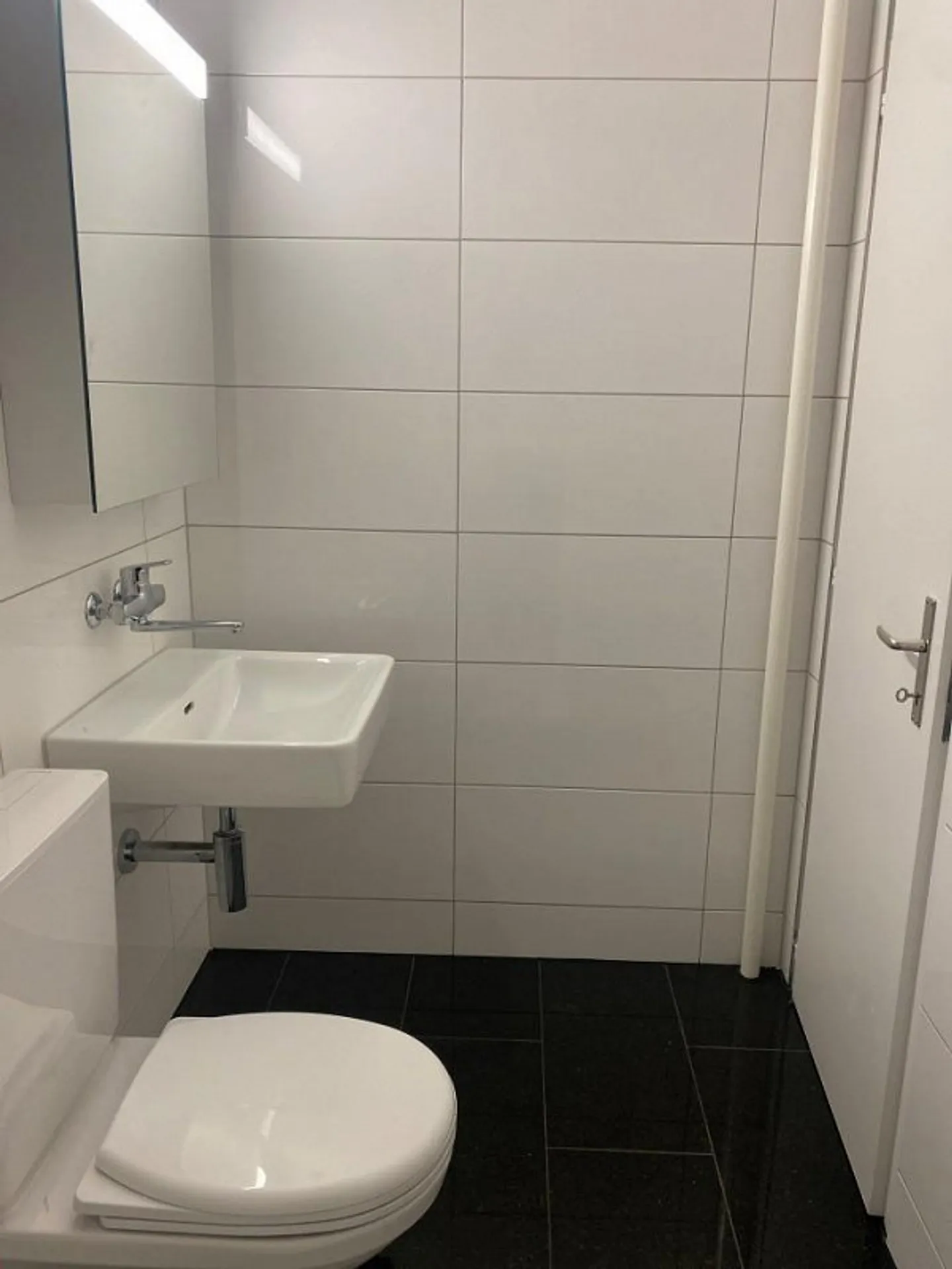 Modern 4.5 room apartment with great view - Photo 9 of 11