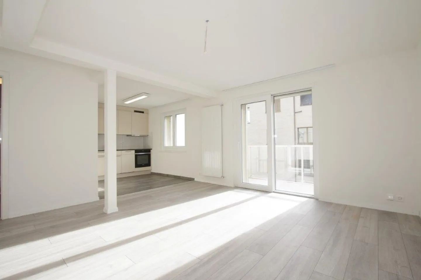 Apartment for rent - Photo 4 of 11