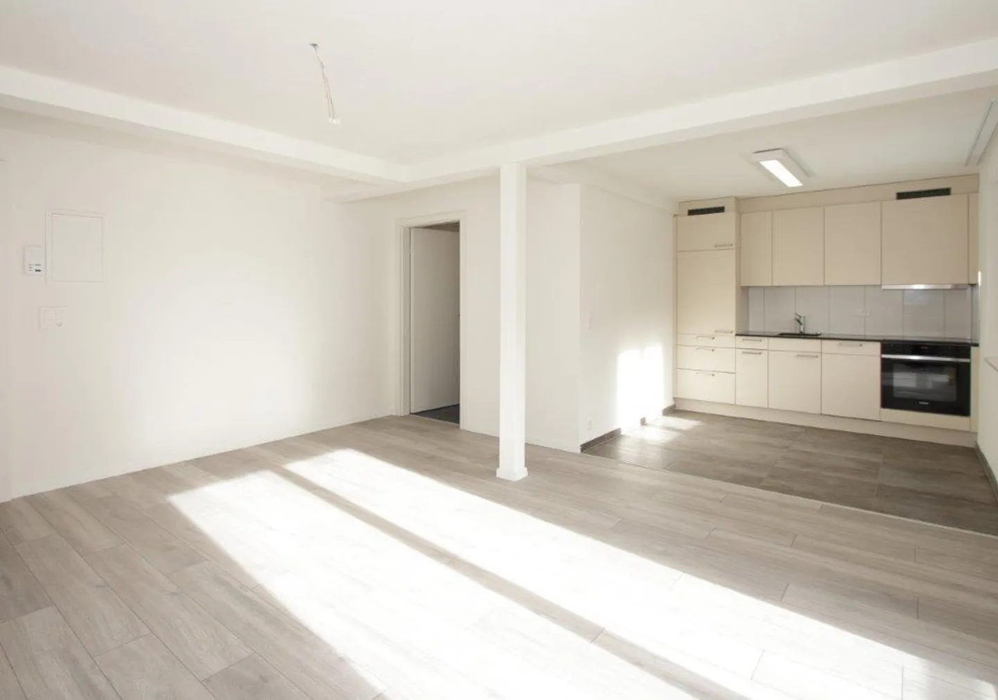 Apartment for rent - Photo 10 of 11