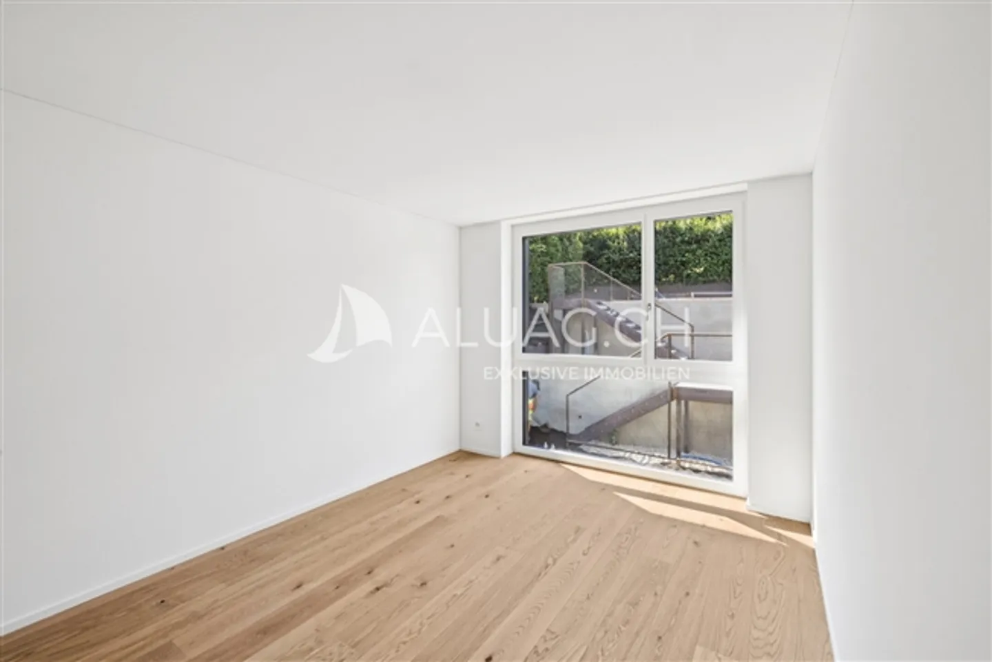APPARTEMENT EXCLUSIF DE 5,5 PIÈCES - Photo 7 sur 14