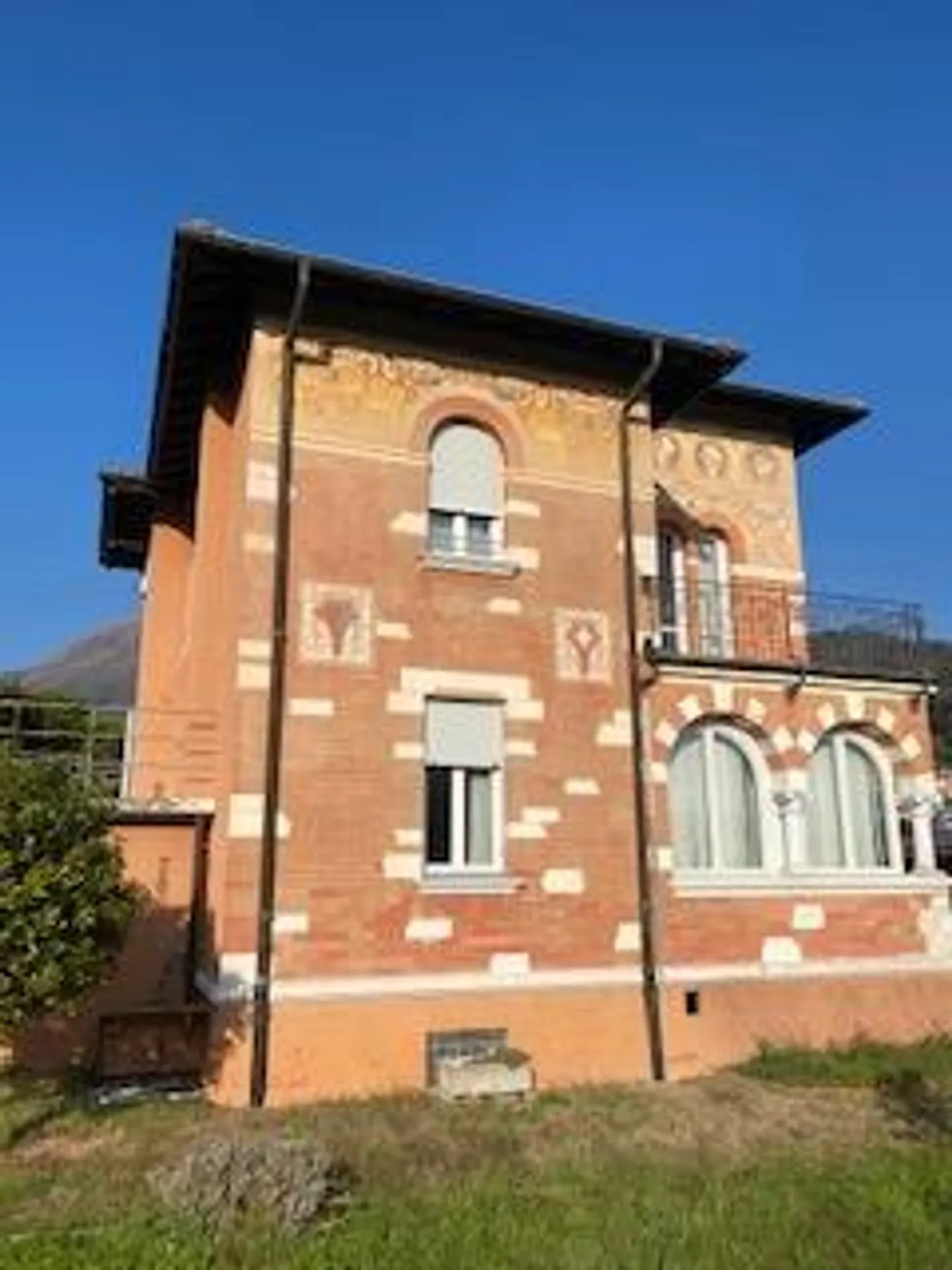 Affascinante casa storica con giardino - Foto 5 di 17