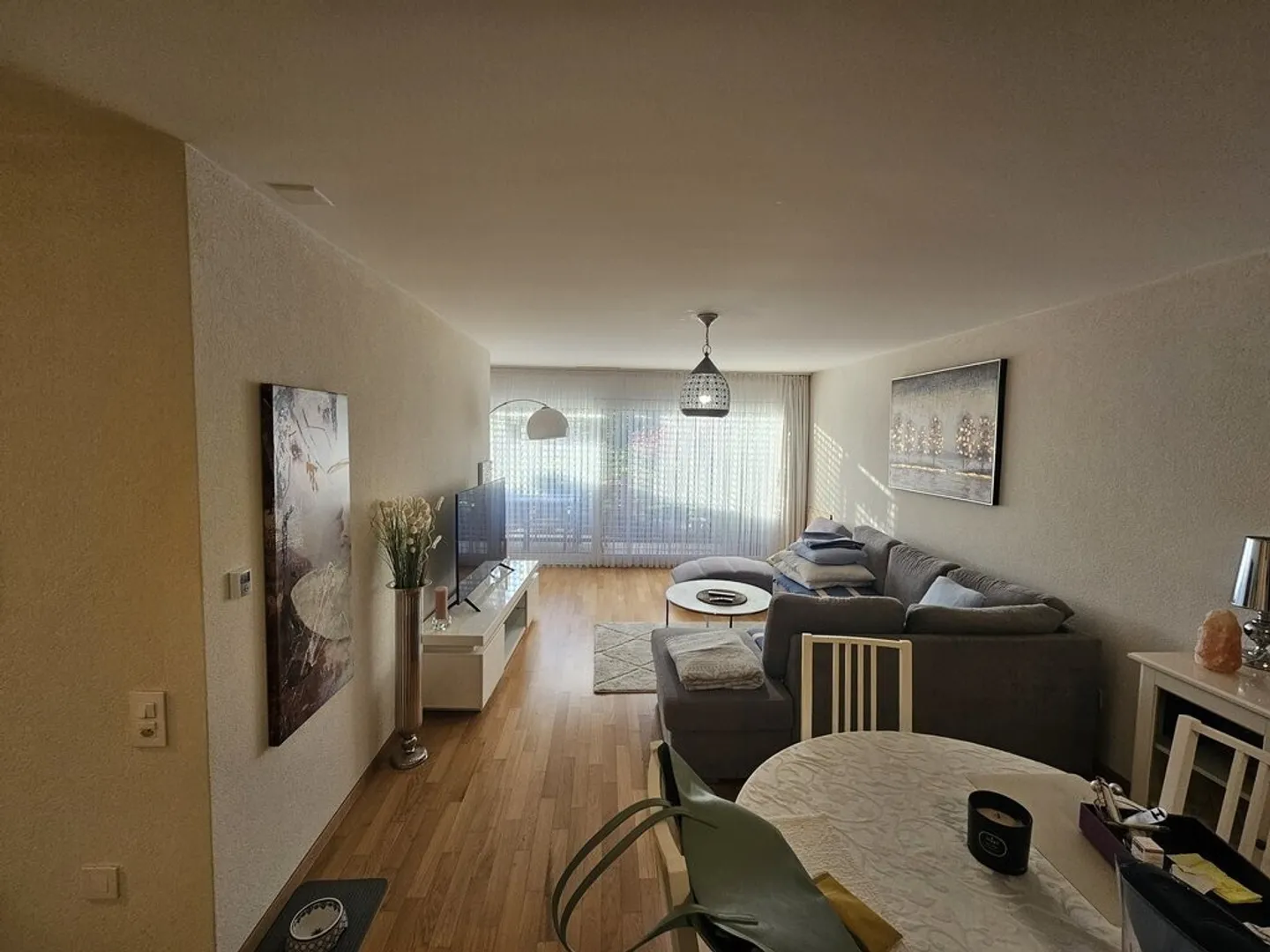 Bel appartement de 2.5 pièces - Photo 1 sur 4