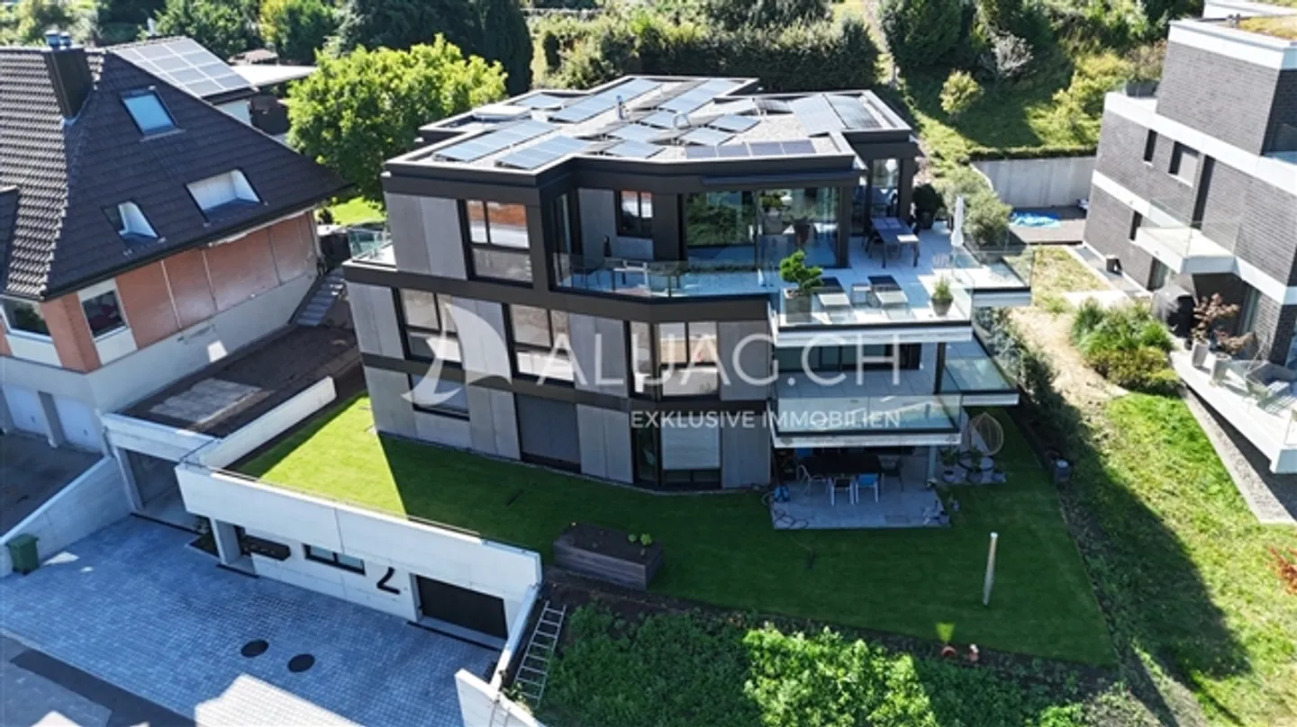 APPARTEMENT EXCLUSIF DE 5,5 PIÈCES - Photo 14 sur 14