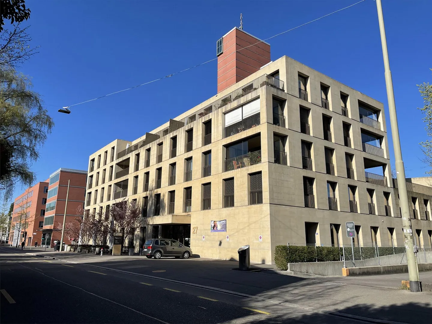 Appartamento duplex sopra i tetti di Winterthur - Foto 1 di 8