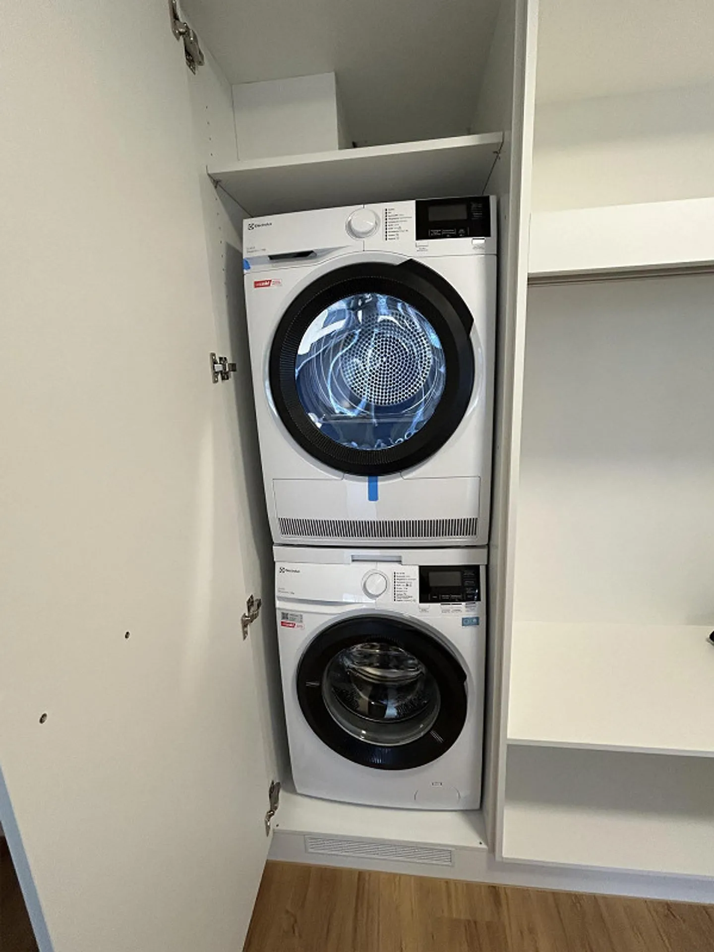 Freshly renovated 4.5-room apartment - Photo 9 of 13