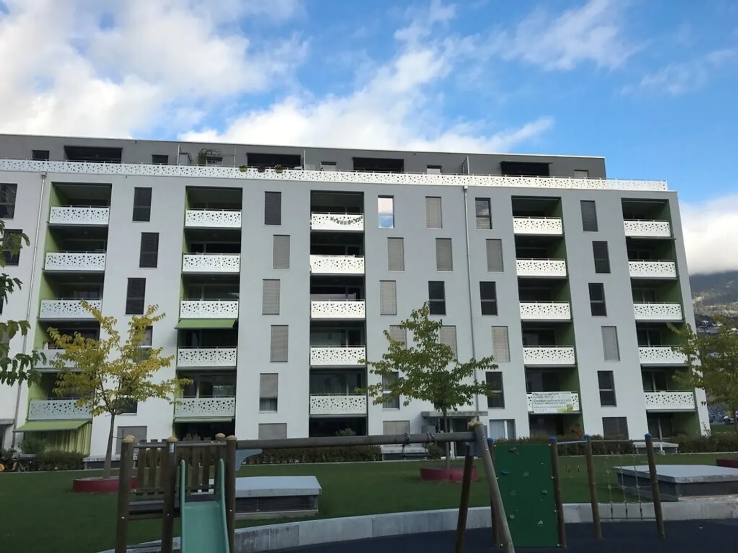 To seize! Modern apartment ideally located in Sierre! - Photo 1 of 7