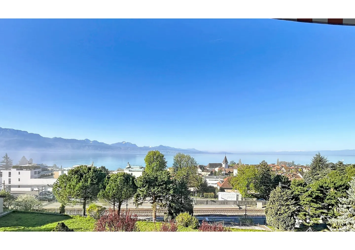 Appartamento 5.5 stanze - Foto 1 di 9