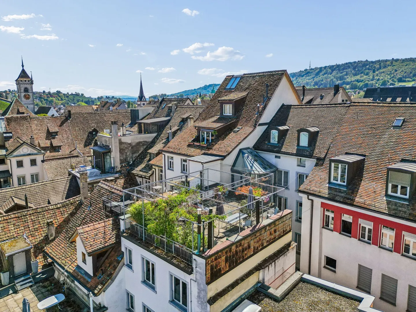 Traditional residential and commercial property in the Schaffhausen old town - Photo 15 of 15