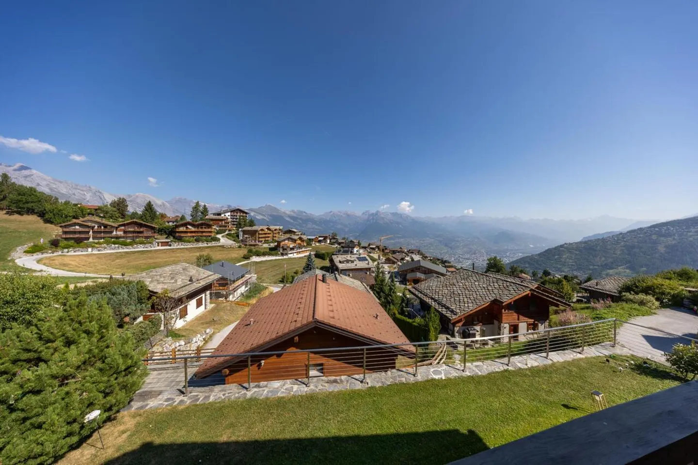 Gemütliches Chalet mit Panoramablick - Foto 2 von 13