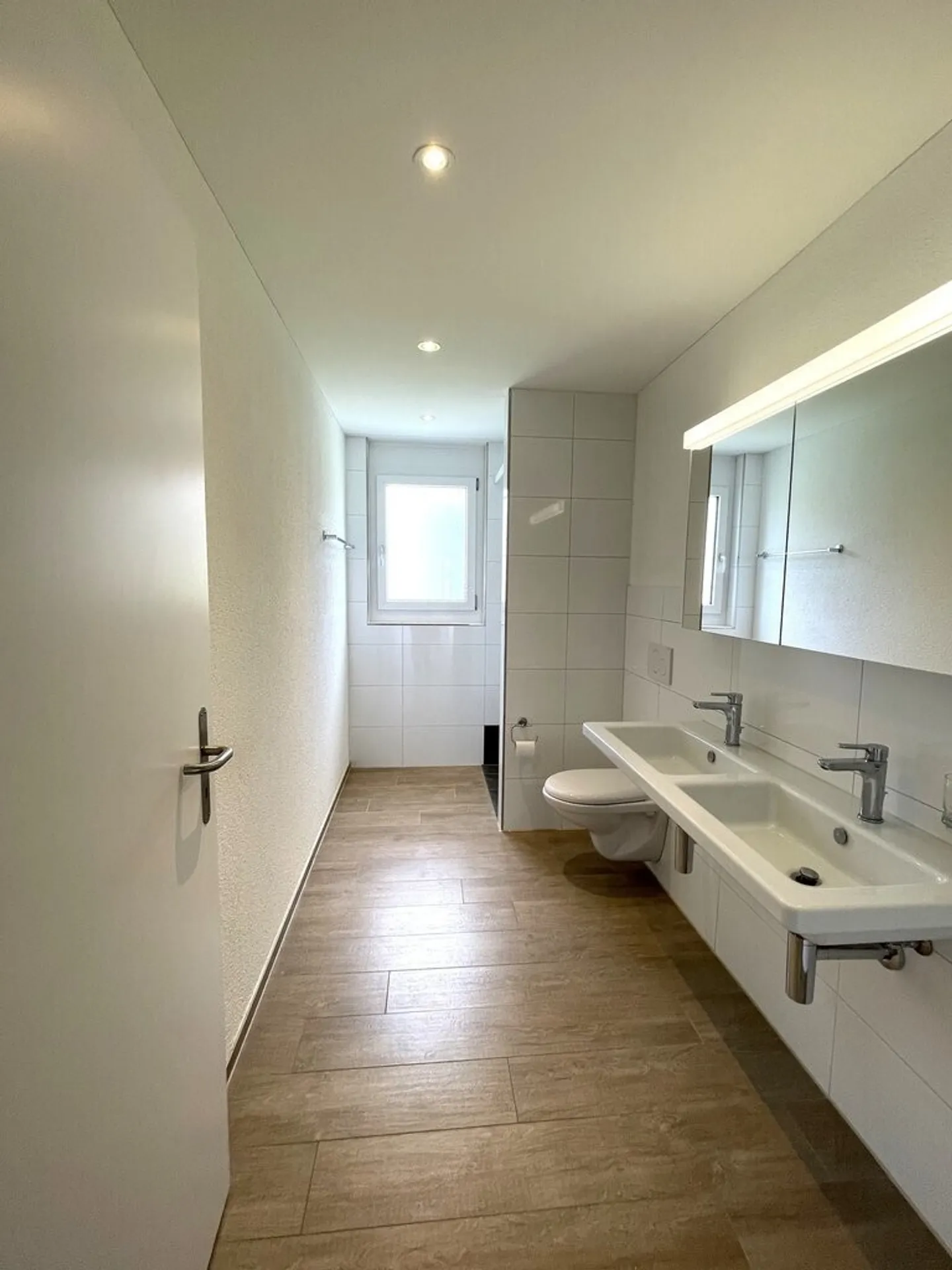 Here ends your apartment search - Photo 7 of 9