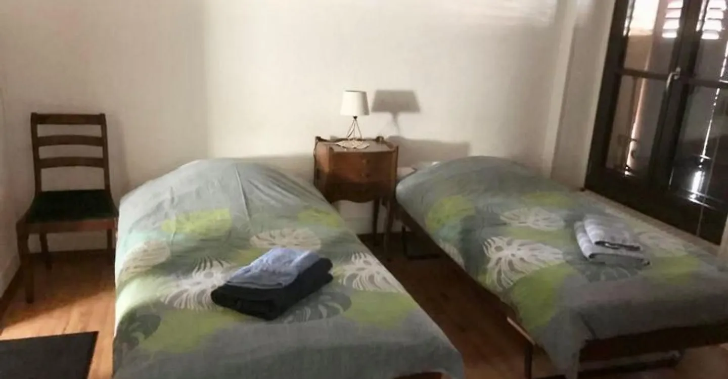 Studio Accogliente Vicino a Sallaz - Foto 1 di 2