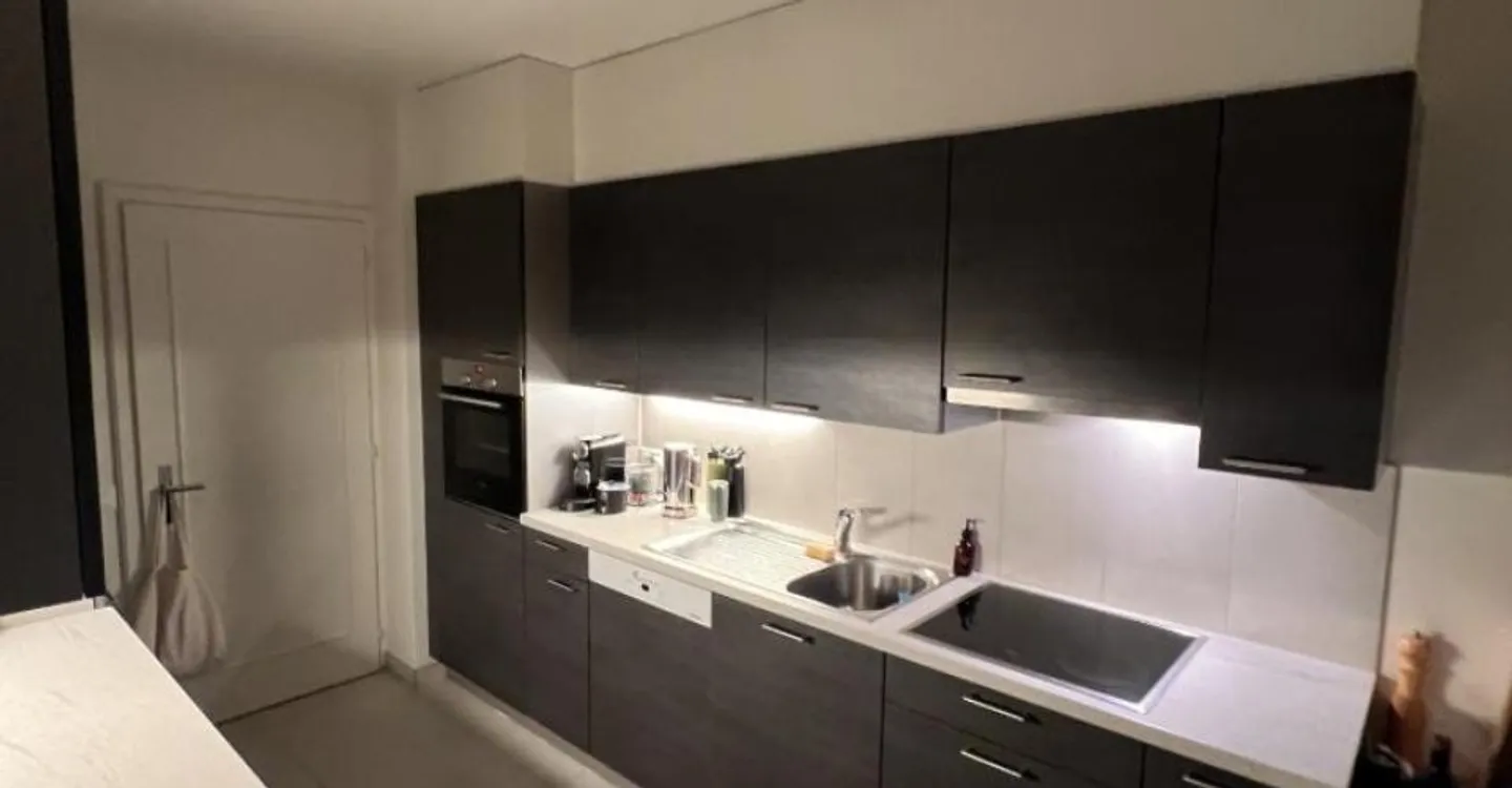 For rent, bright 5.5 room duplex apartment in Pully - Photo 3 of 8