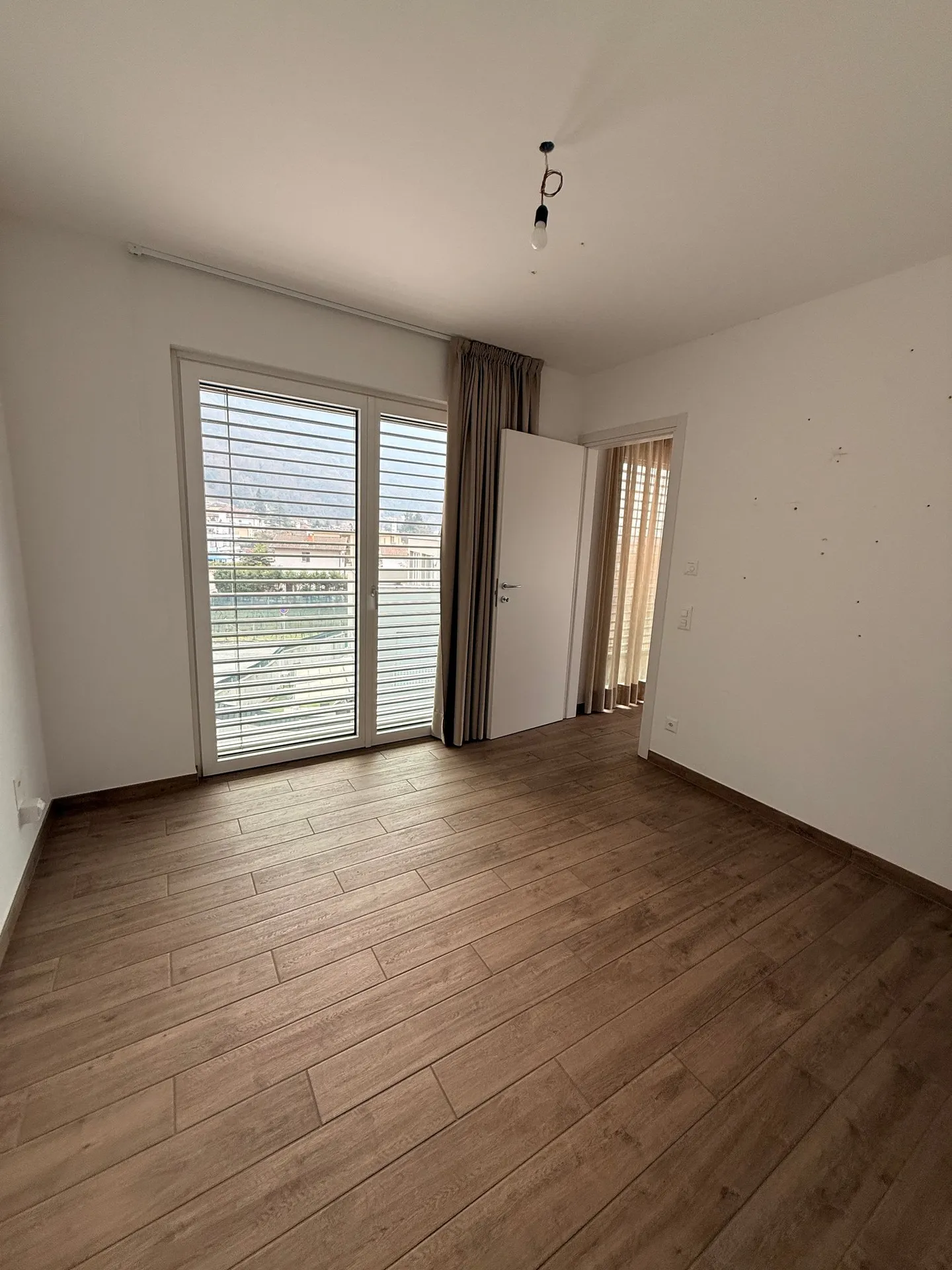 Penthouse moderne avec 4 pièces à Melano - Photo 3 sur 9