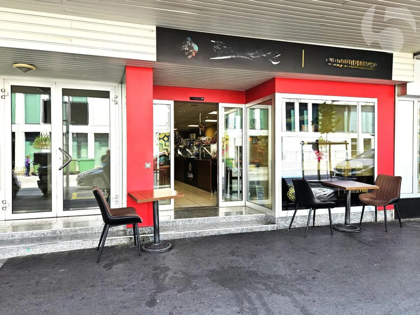Magnifica Arcade nel centro di Prilly - Foto 3 di 7
