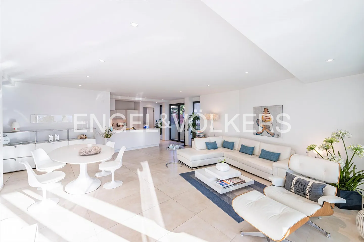 Résidence urbaine luxueuse en première ligne du lac - Muralto (68) - Photo 3 sur 12