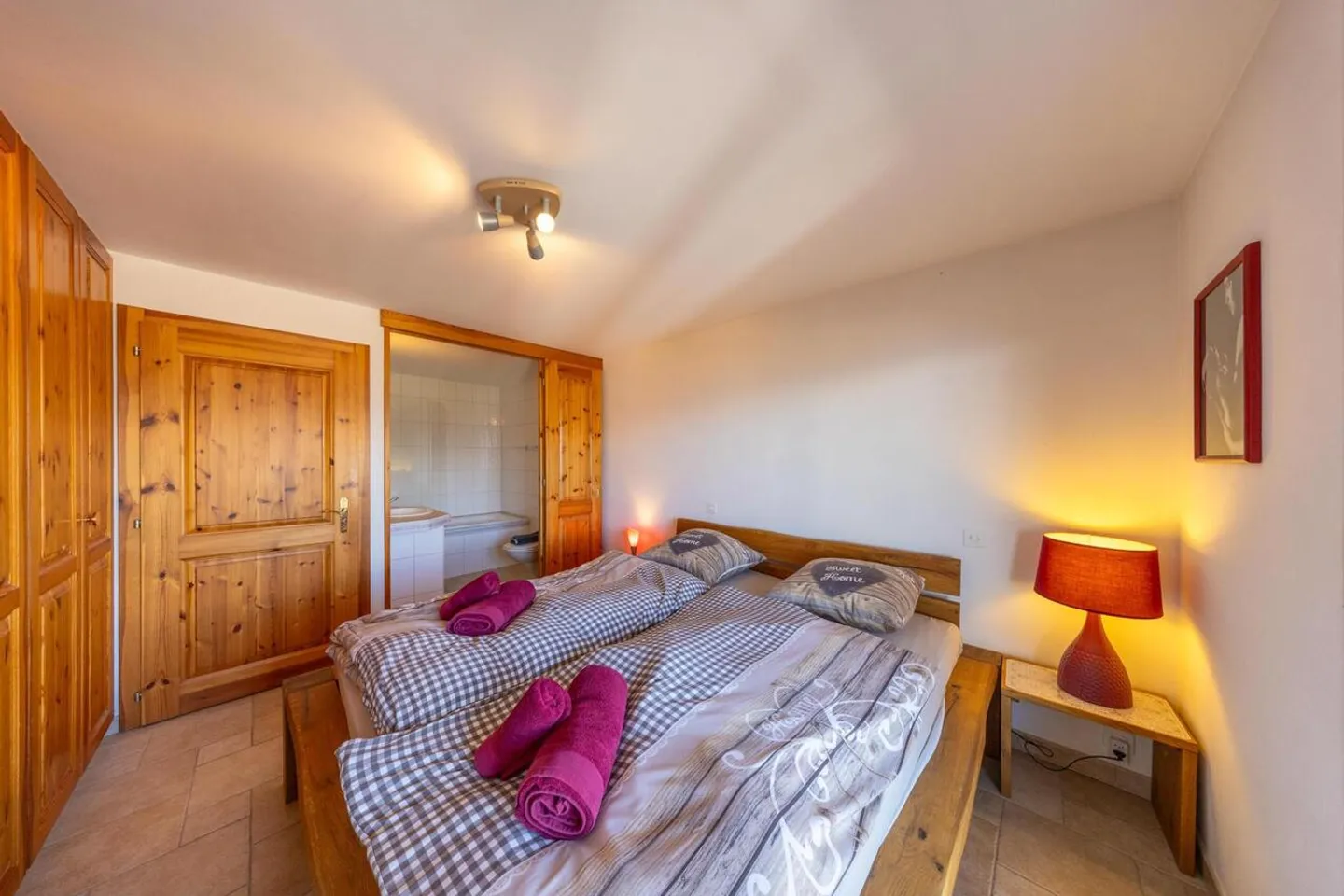 Schöne Wohnung in der Nähe des Zentrums mit Aussicht - Foto 6 von 15