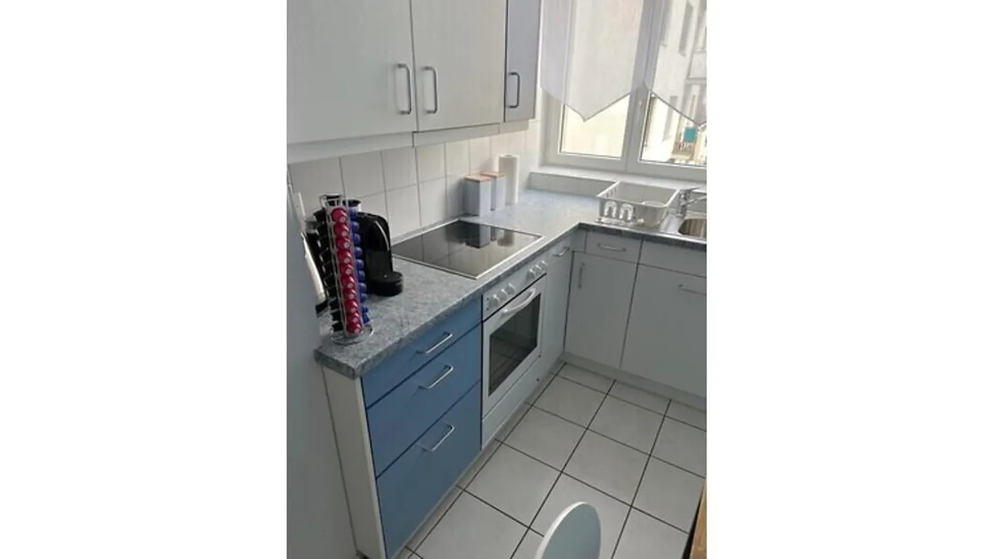 3-ROOM APARTMENT IN BIEL/BIENNE (BE), FURNISHED, FIXED TERM - Photo 4 of 10