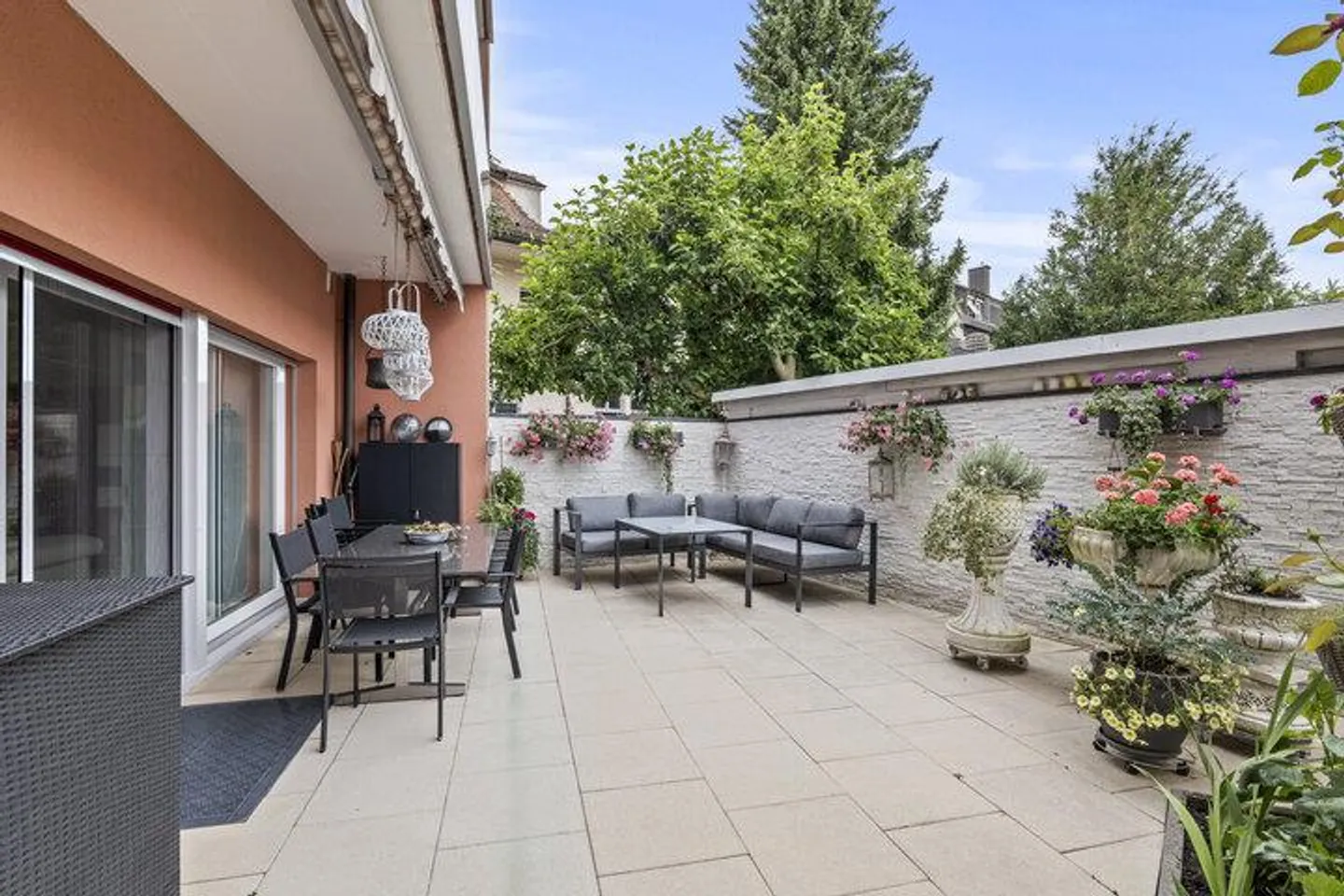 Apartment for sale - Photo 1 of 8