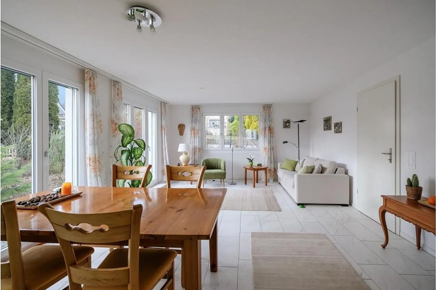 Detached 4.5-room single-family house in a quiet and sunny location near the Aare and the city center! - Photo 5 of 13